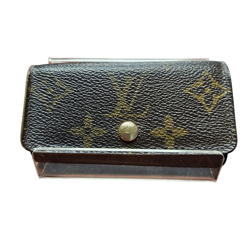 Authentic Louis Vuitton Monogram 4 Key Holder Multicles Case 2005 Vintage France